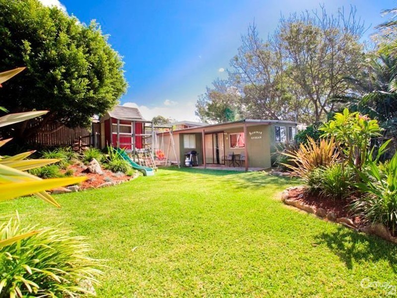 4 Arthur Street, Dee Why NSW 2099