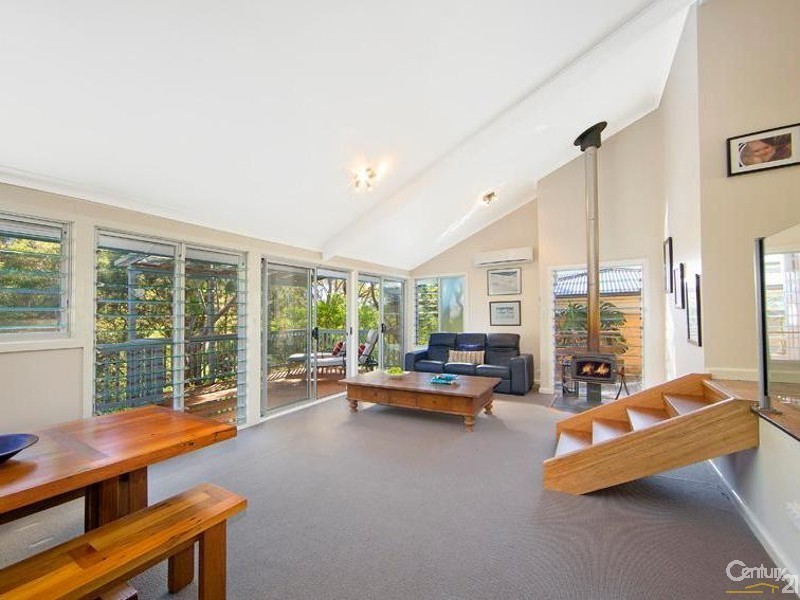 64 Towradgi Street, Narraweena NSW 2099