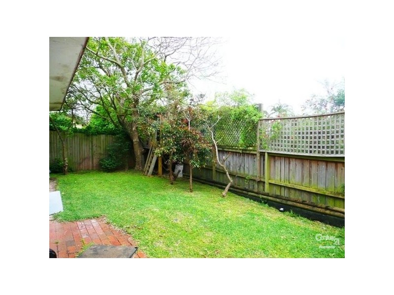 2/106 Griffiths Street, Balgowlah NSW 2093