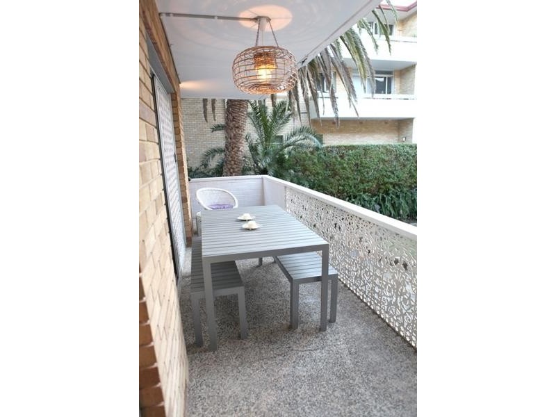 14/10-12 Stuart Street, Collaroy Beach NSW 2097