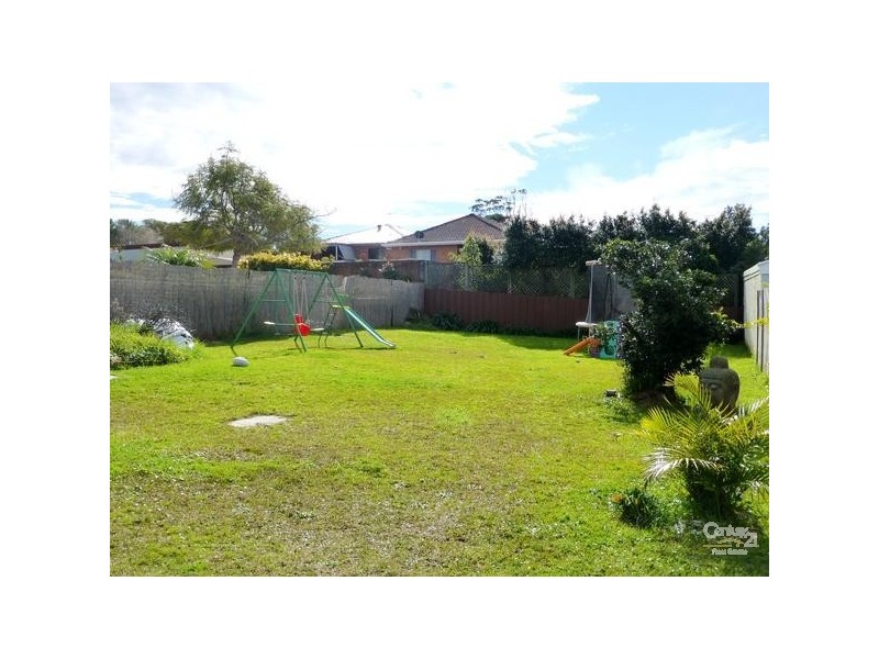 42 Parr Parade, Narraweena NSW 2099