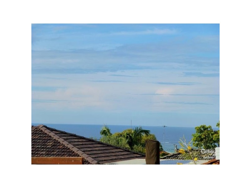 42 Parr Parade, Narraweena NSW 2099