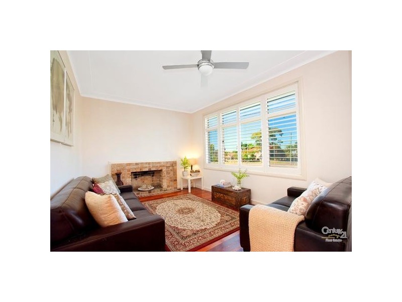 24 Alamein Avenue, Narraweena NSW 2099