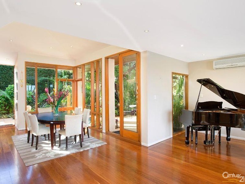 11 Avona Crescent, Seaforth NSW 2092