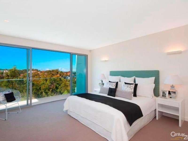 11 Hilma Street, Collaroy NSW 2097