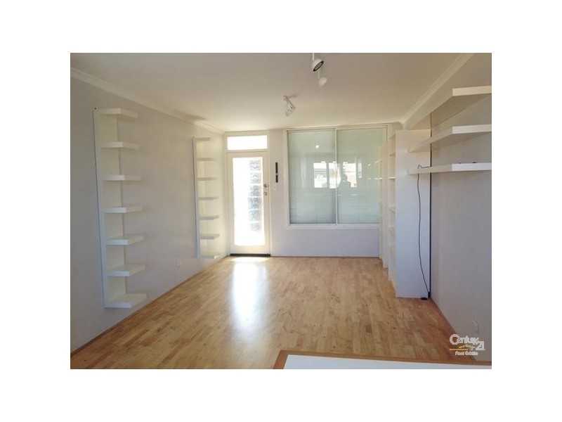 3/12 Regina Avenue, Brookvale NSW 2100