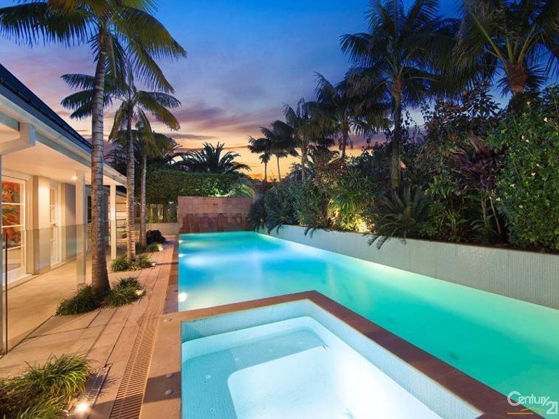 4 Beach Road, Collaroy NSW 2097