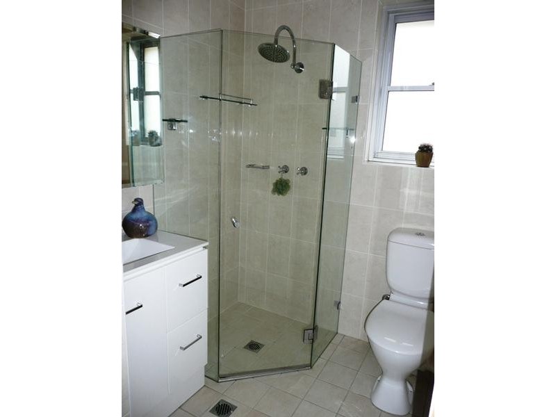 18/105 Oaks Avenue, Dee Why NSW 2099