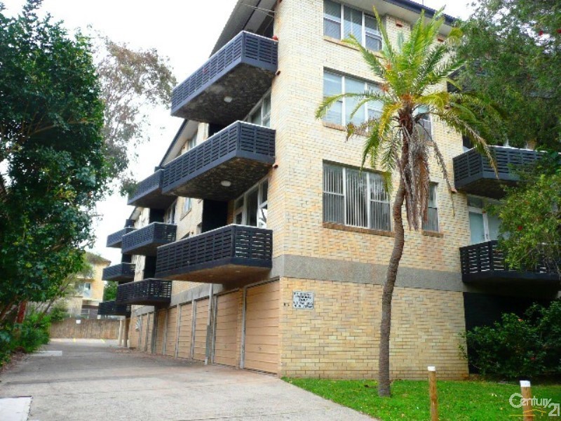 18/105 Oaks Avenue, Dee Why NSW 2099
