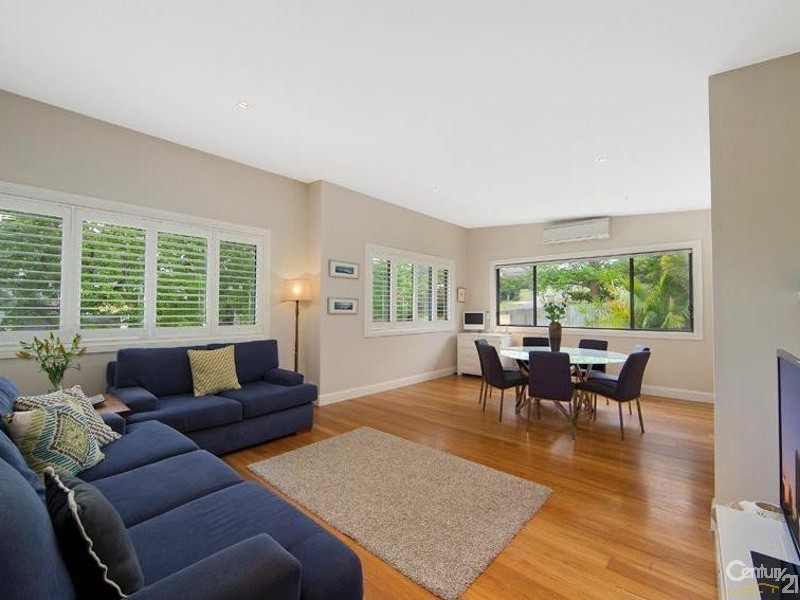 9 Maneroo Road, Allambie Heights NSW 2100