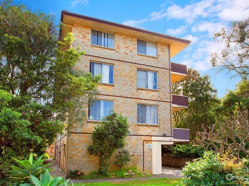 8/44 Howard Avenue, Dee Why NSW 2099