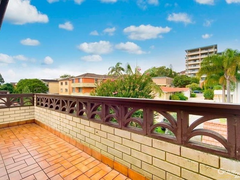8/39 Howard Avenue, Dee Why NSW 2099