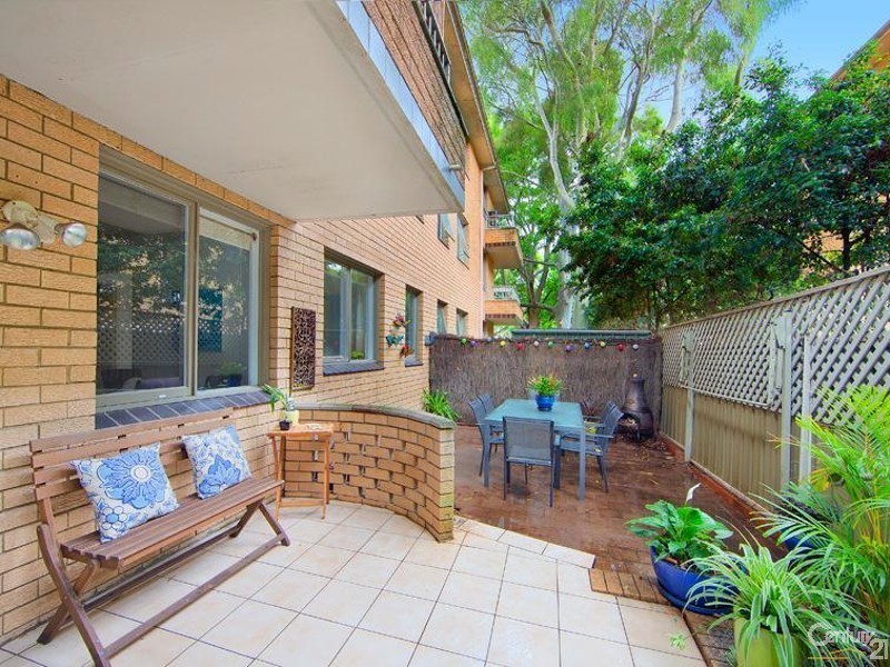 2/19 Holborn Avenue, Dee Why NSW 2099