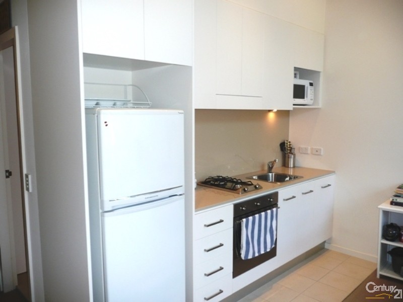 5003/10 Sturdee Parade, Dee Why NSW 2099