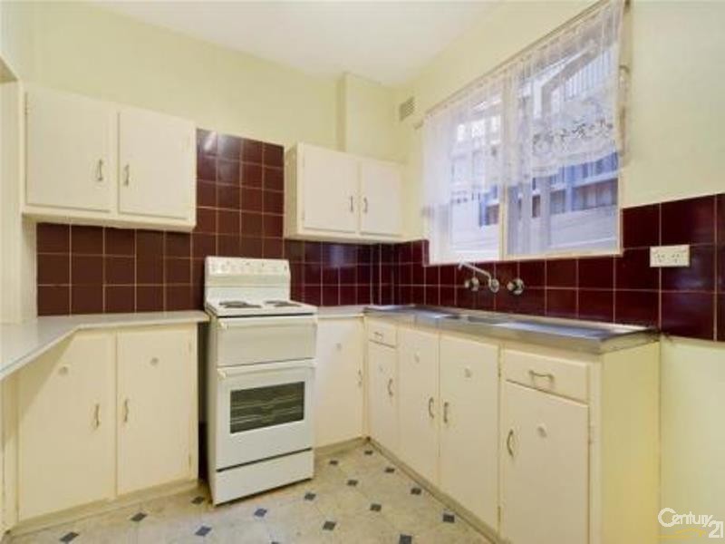 4/15 Sturdee Parade, Dee Why NSW 2099