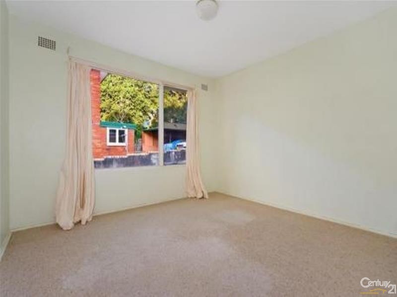4/15 Sturdee Parade, Dee Why NSW 2099