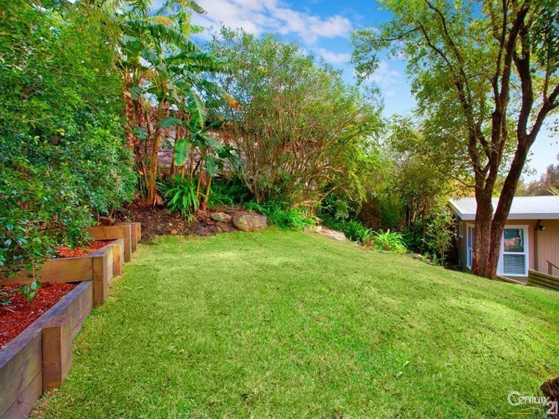 36 The Esplanade, Narrabeen NSW 2101
