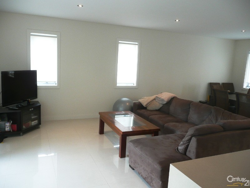 1A Tasman Street, Dee Why NSW 2099