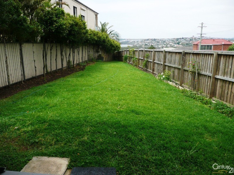 1A Tasman Street, Dee Why NSW 2099