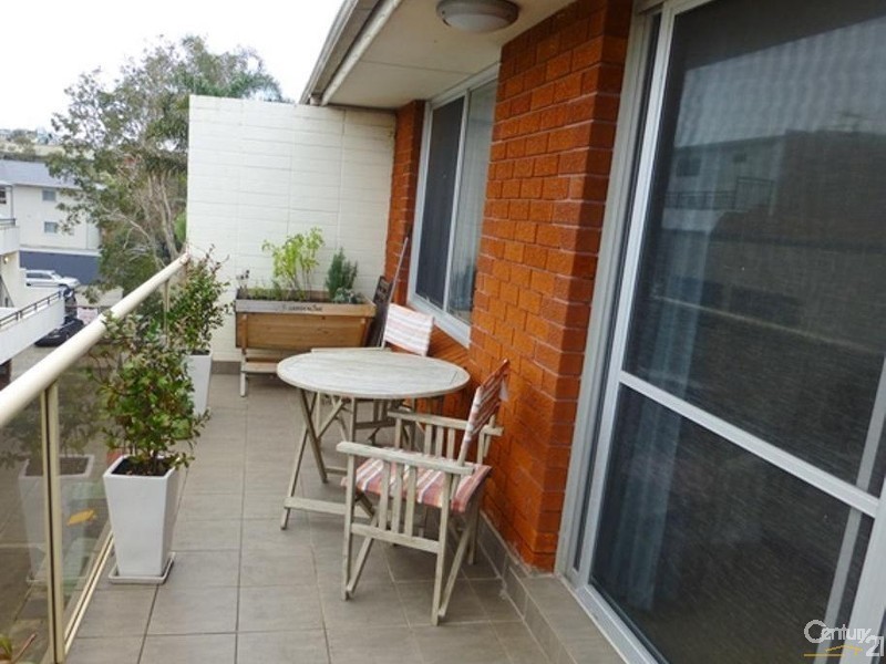 6/105 Howard Avenue, Dee Why NSW 2099