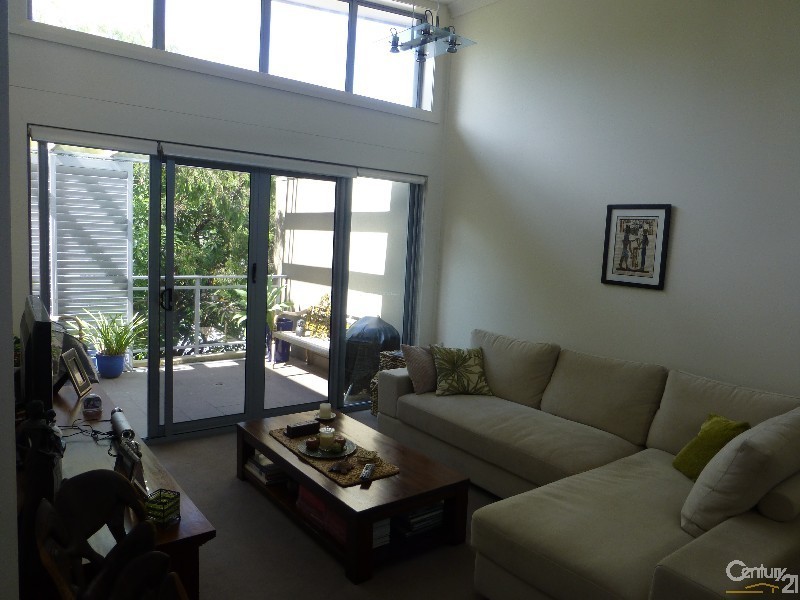 16/8 Burne Avenue, Dee Why NSW 2099