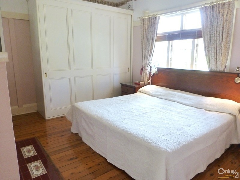 14 Alfred Road, Brookvale NSW 2100