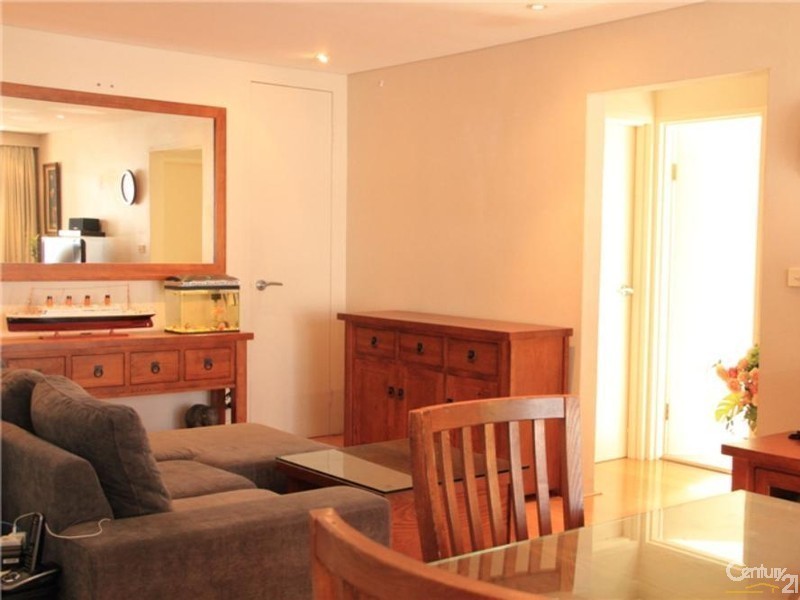 8/95 Pacific Parade, Dee Why NSW 2099