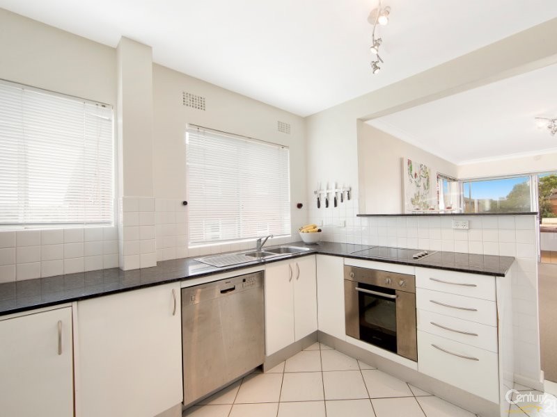 4/16 Avon Road, Dee Why NSW 2099