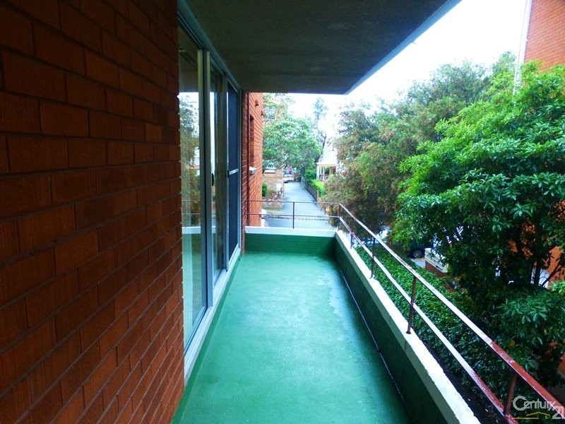 1/115 Oaks Avenue, Dee Why NSW 2099