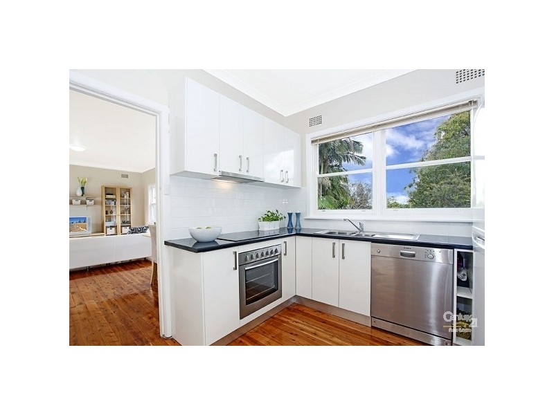 92 Parr Parade, Narraweena NSW 2099