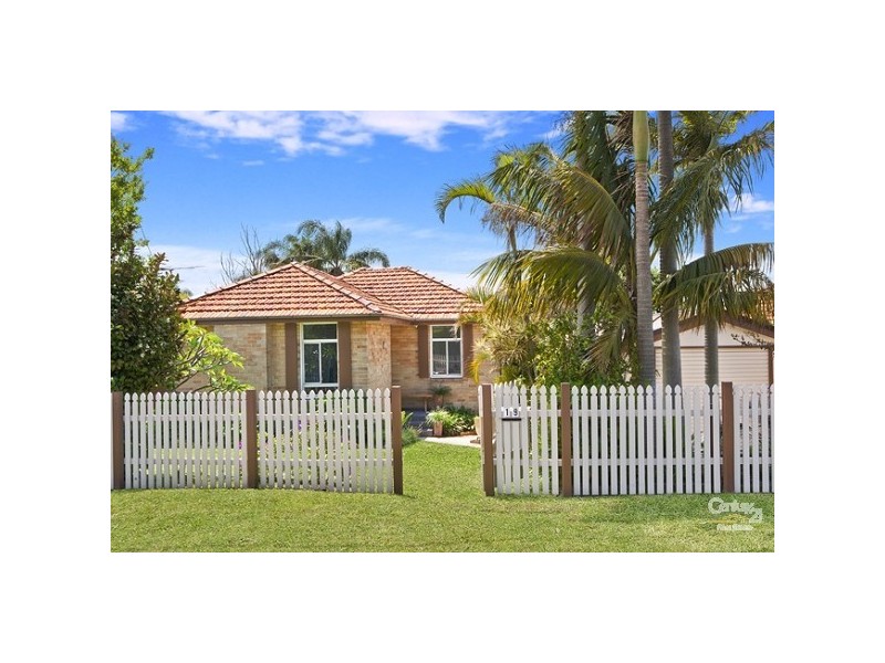 19 The Circle, Narraweena NSW 2099