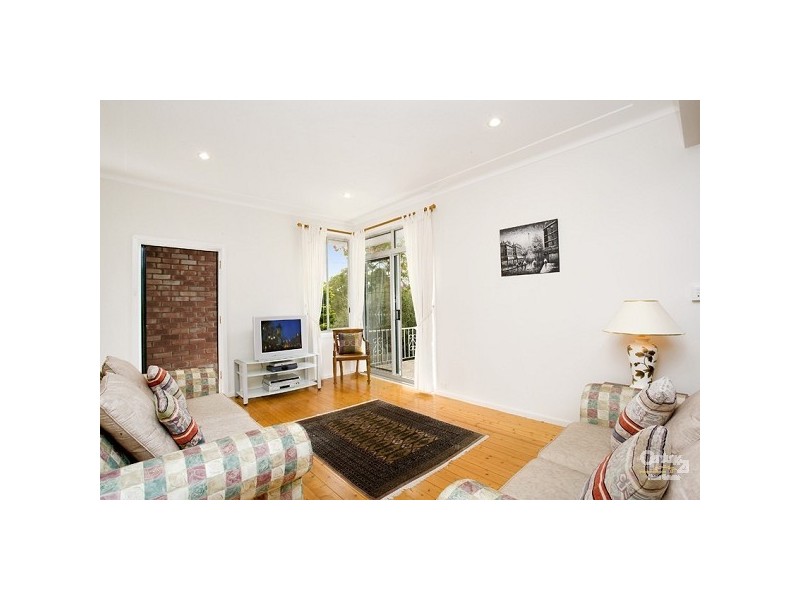 1 Reid Avenue, Narraweena NSW 2099