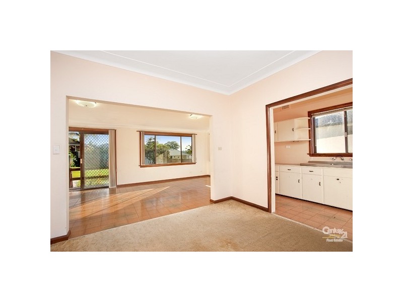 42 Parr Parade, Narraweena NSW 2099
