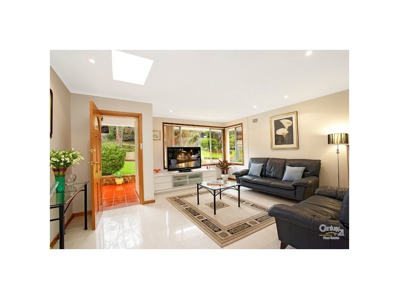 15 Ara Crescent, Narraweena NSW 2099