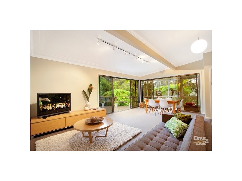 36 The Esplanade, Narrabeen NSW 2101