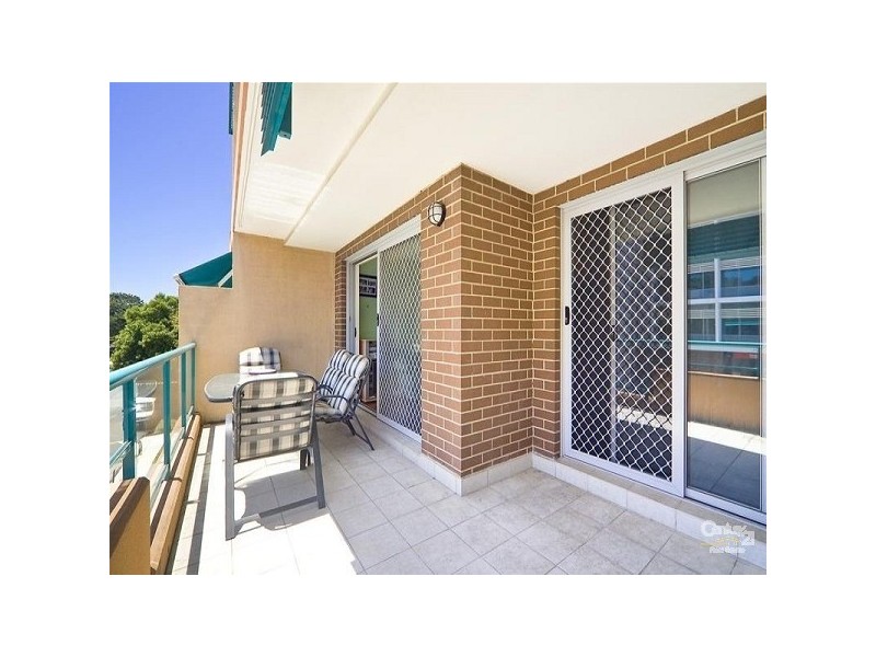 23/1-3 Sturdee Parade, Dee Why NSW 2099