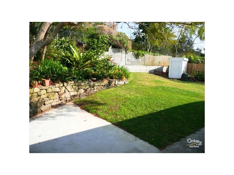 23 Oxford Falls Road, Beacon Hill NSW 2100