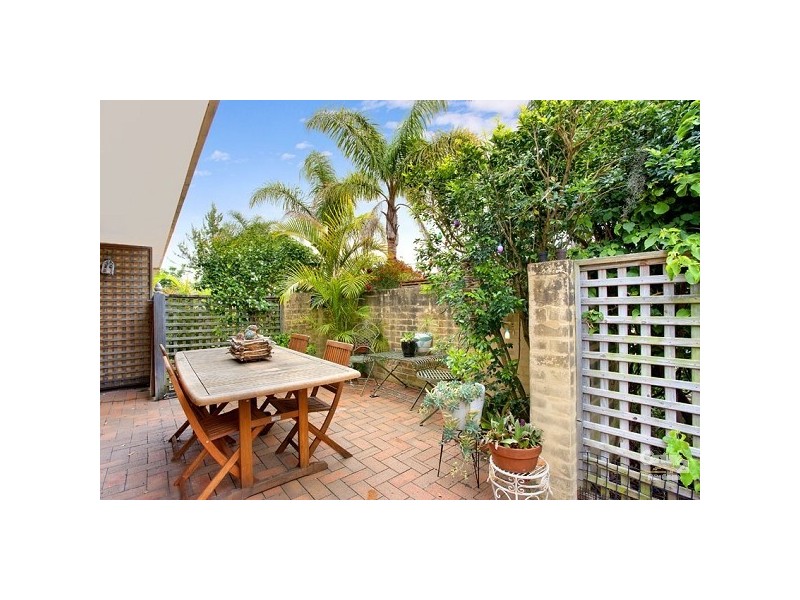 1/45 Lagoon Street, Narrabeen NSW 2101