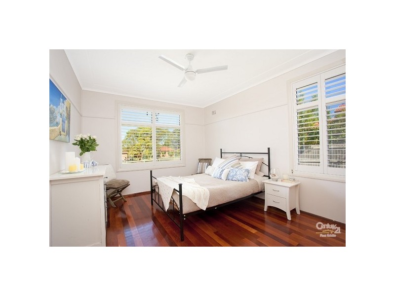 24 Alamein Avenue, Narraweena NSW 2099