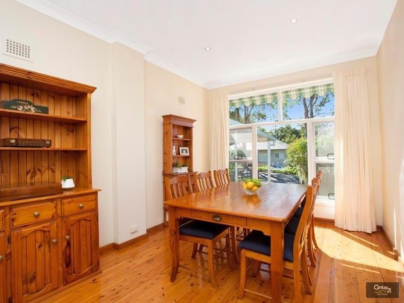 10 Stinson Place, Forestville NSW 2087