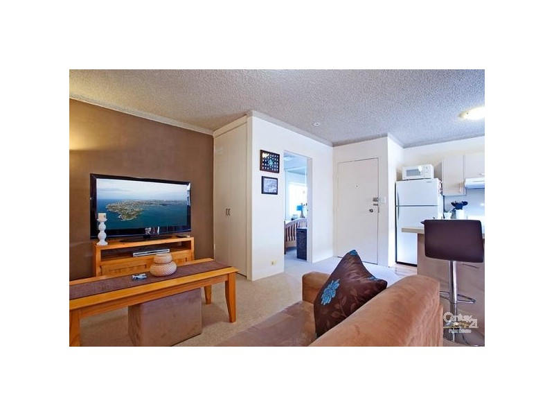 4/2 Lismore Avenue, Dee Why NSW 2099