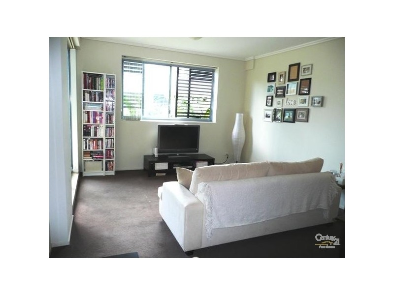 B23/31-37 Pacific Parade, Dee Why NSW 2099