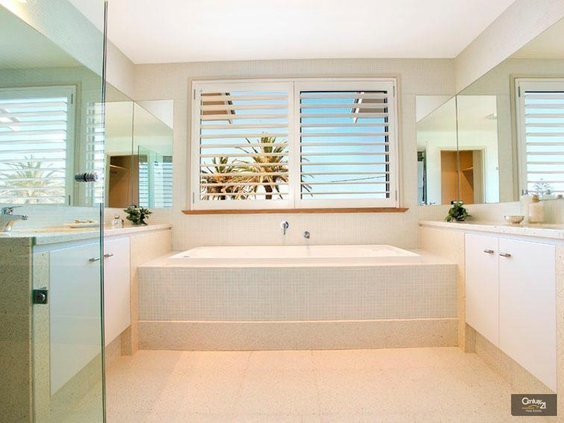 1A Seaview Parade, Collaroy NSW 2097