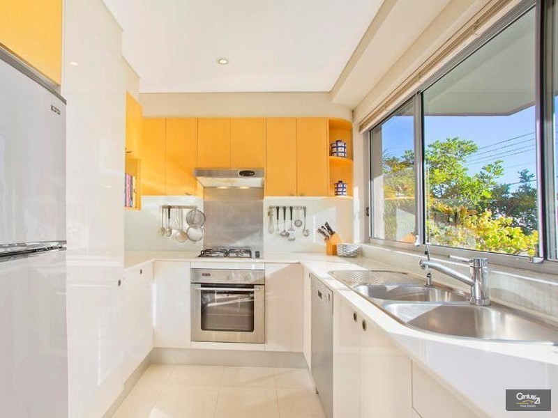 1/16 Goodwin Street, Narrabeen NSW 2101