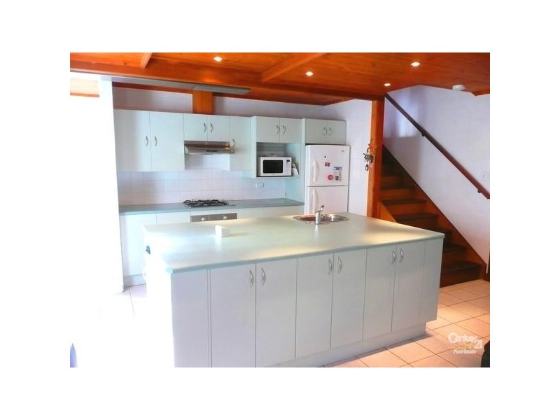 5A Arthur Street, Dee Why NSW 2099