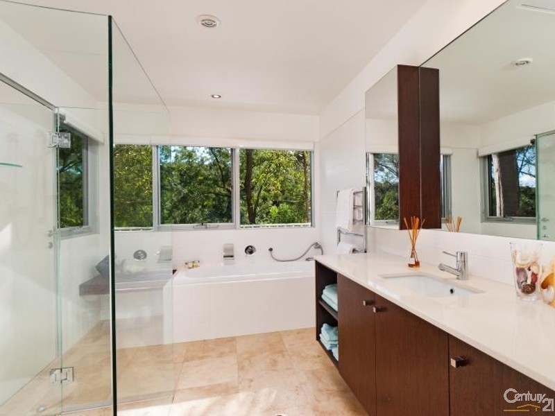 4 Barkala Road, Bayview NSW 2104