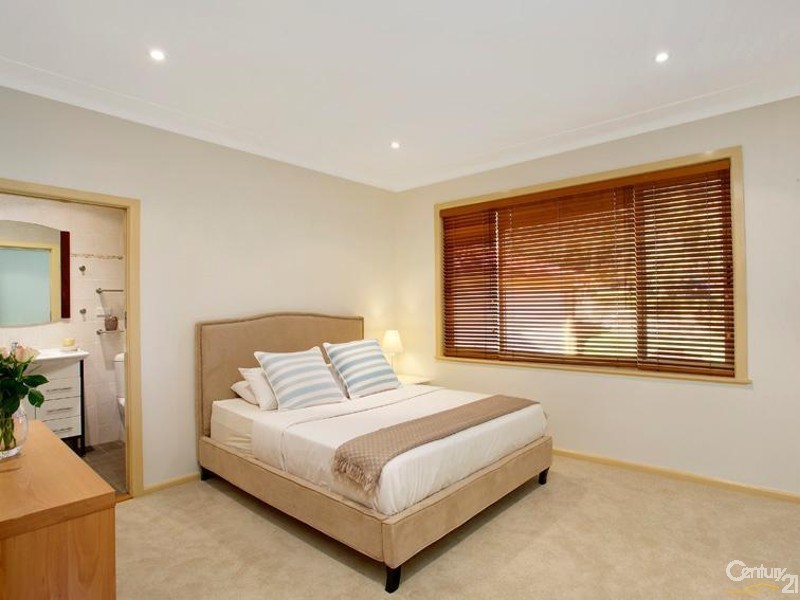 6 Careebong Road, Frenchs Forest NSW 2086