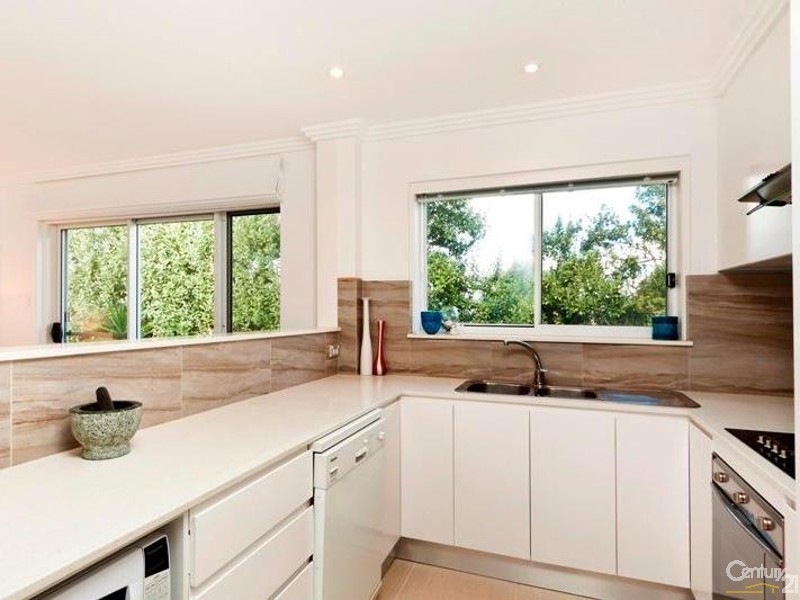 17/18 Darley Street East, Mona Vale NSW 2103