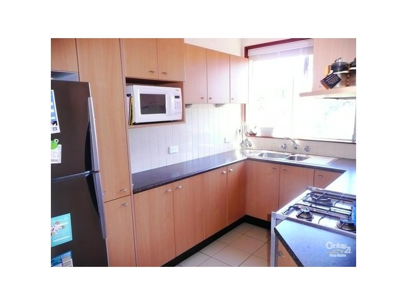 11/93-95 Howard Avenue, Dee Why NSW 2099