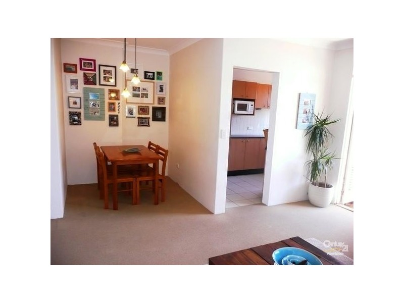 11/93-95 Howard Avenue, Dee Why NSW 2099